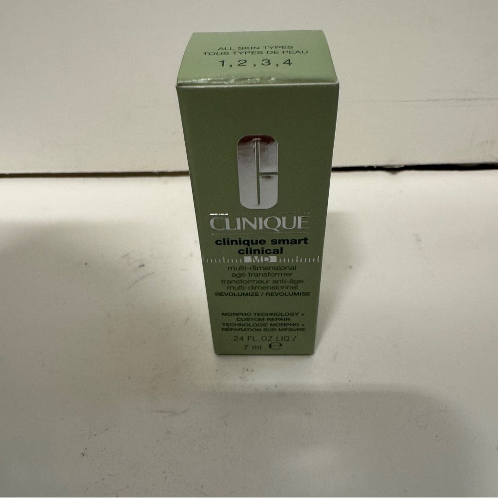 Clinique Smart Clinical Md Multi-Dimensional Age Transformer 7ML